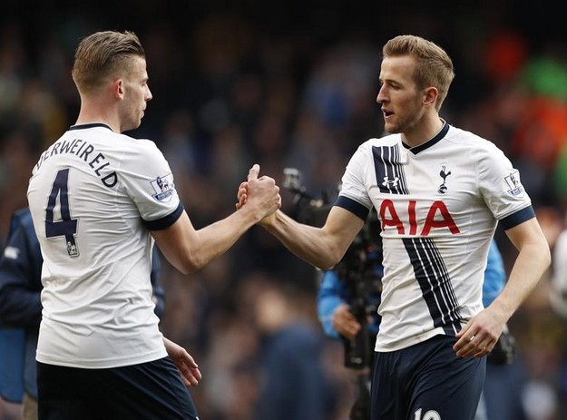 恩比德场上 恩比德场上