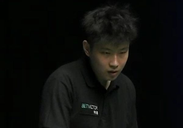 让他距离 让他距离